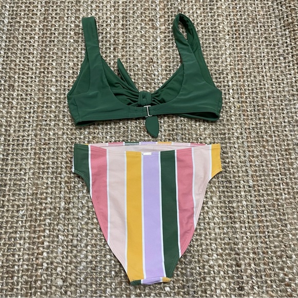 Hollister Swimsuit two-piece bikini - Picture 2 of 7